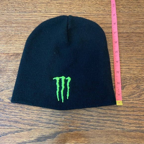 Monster Energy Co. | Monster Logo Black Beanie Winter Hat One Size - Picture 6 of 6